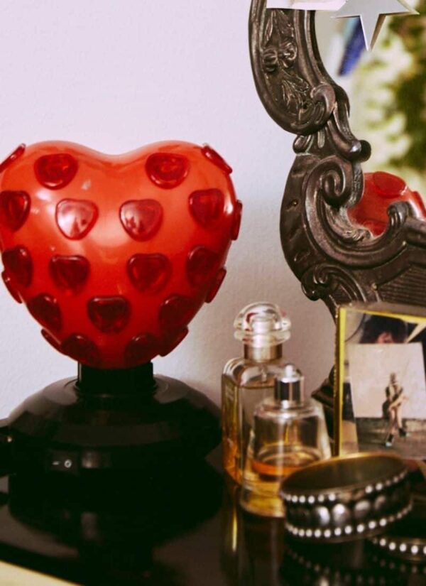 L.O.V.E. - Theater am Werk