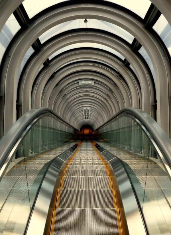 Speed (kills content) - Theater am Werk