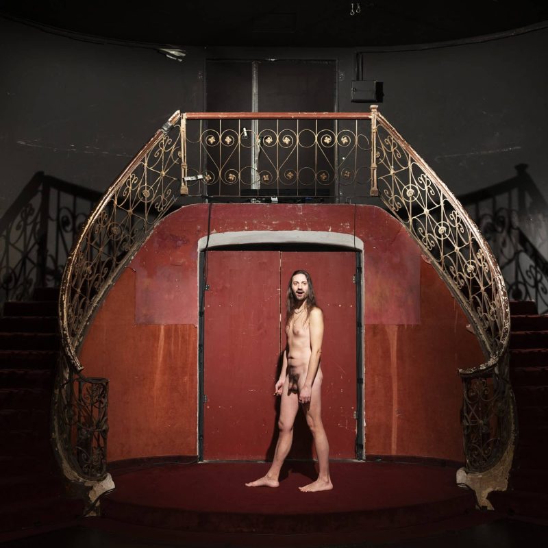 Poor Guy-3527-(c)LukasBeck