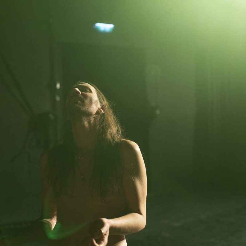 Poor Guy-4578-(c)LukasBeck