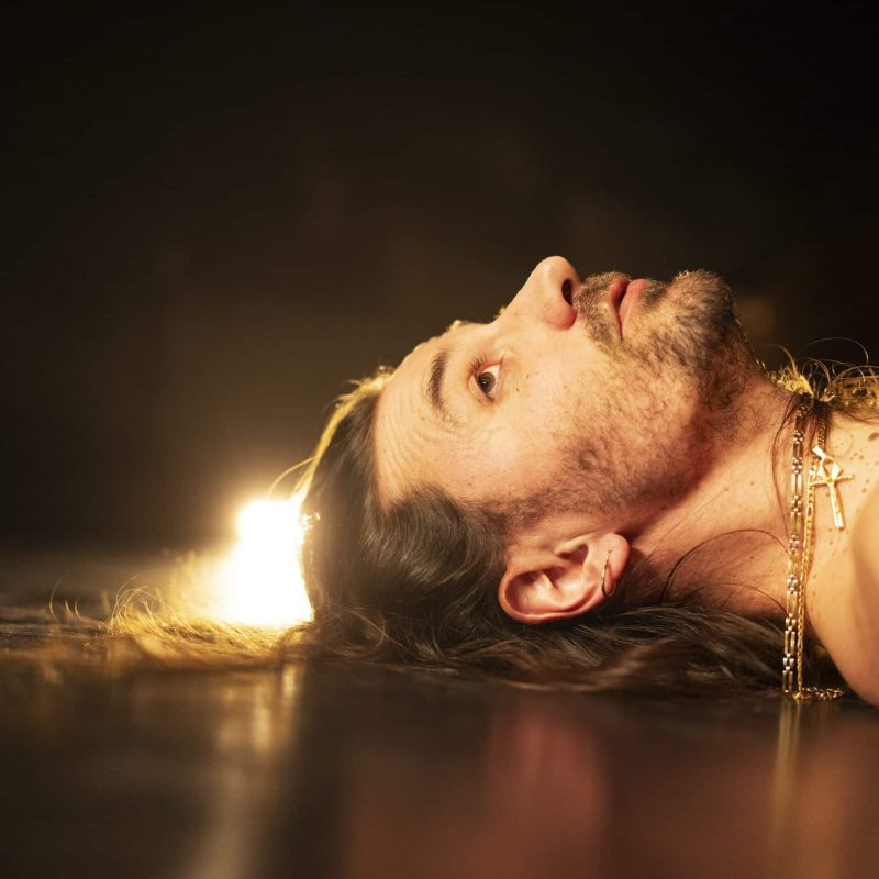 Poor Guy-4874-(c)LukasBeck